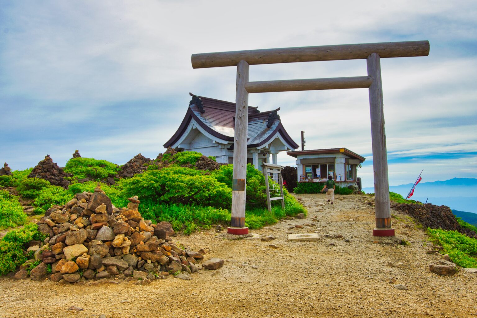 刈田嶺神社(奥宮)