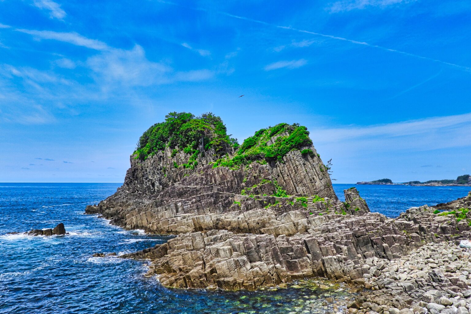 鉾島の柱状節理