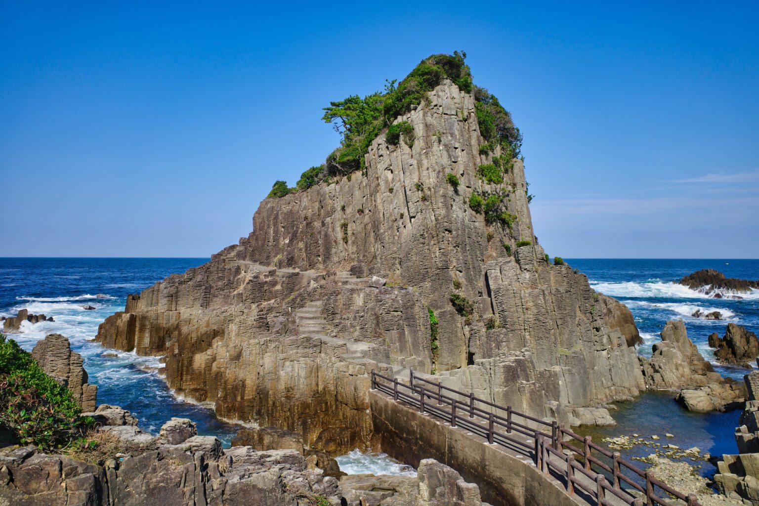 鉾島