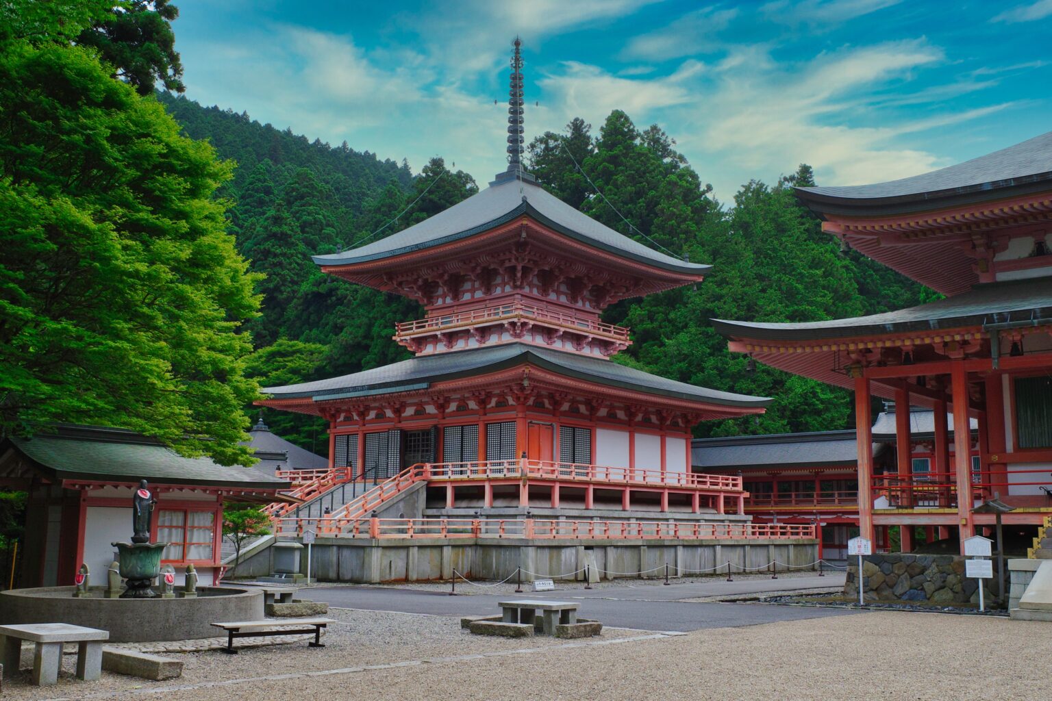 比叡山延暦寺法華総持院東塔