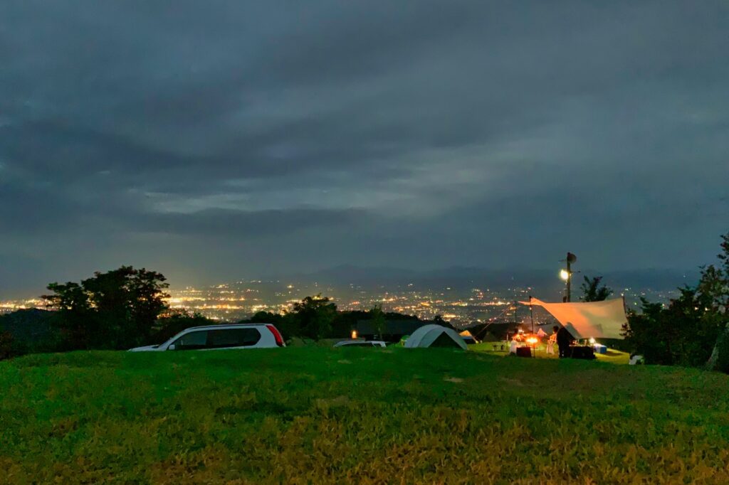 上越市内夜景　南葉高原キャンプ場