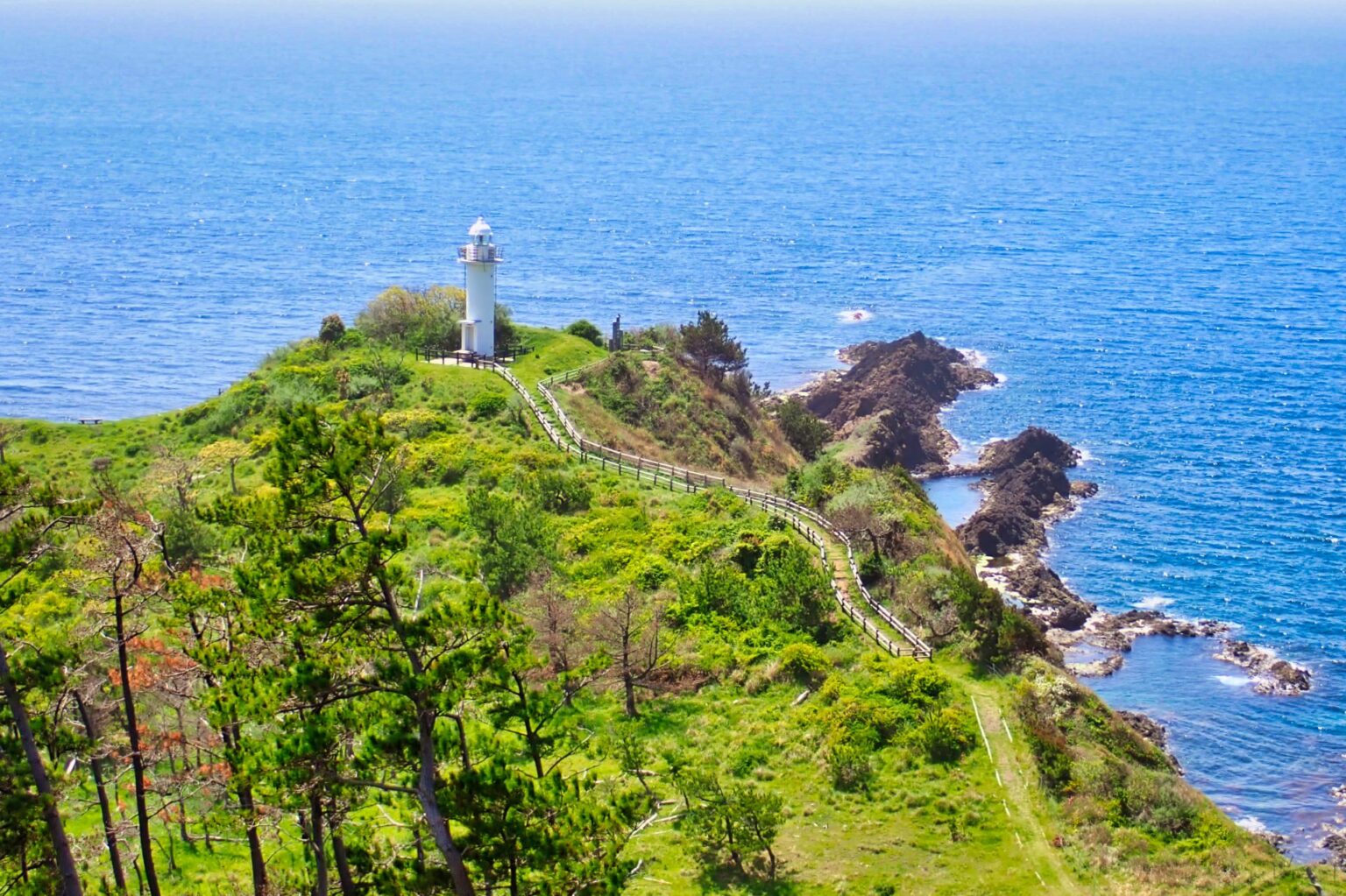 那久岬灯台