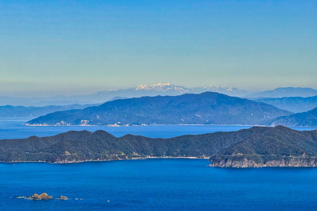 エンゼルランド展望台から白山